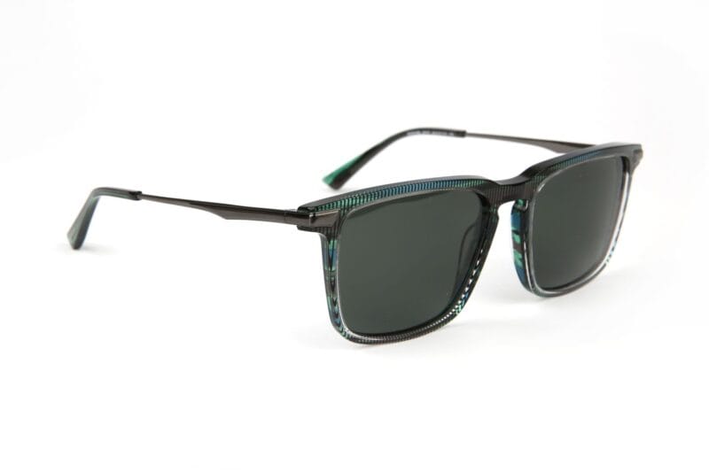 Bulget BG9216M 55E01P sunglasses side view