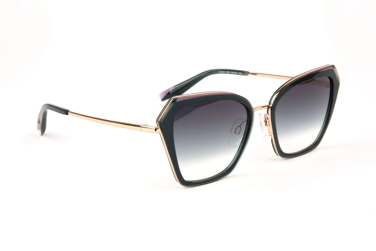 Bulget BG3351 54P02 sunglasses side view