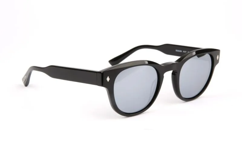 Bulget BG9232M 49A01P sunglasses side view